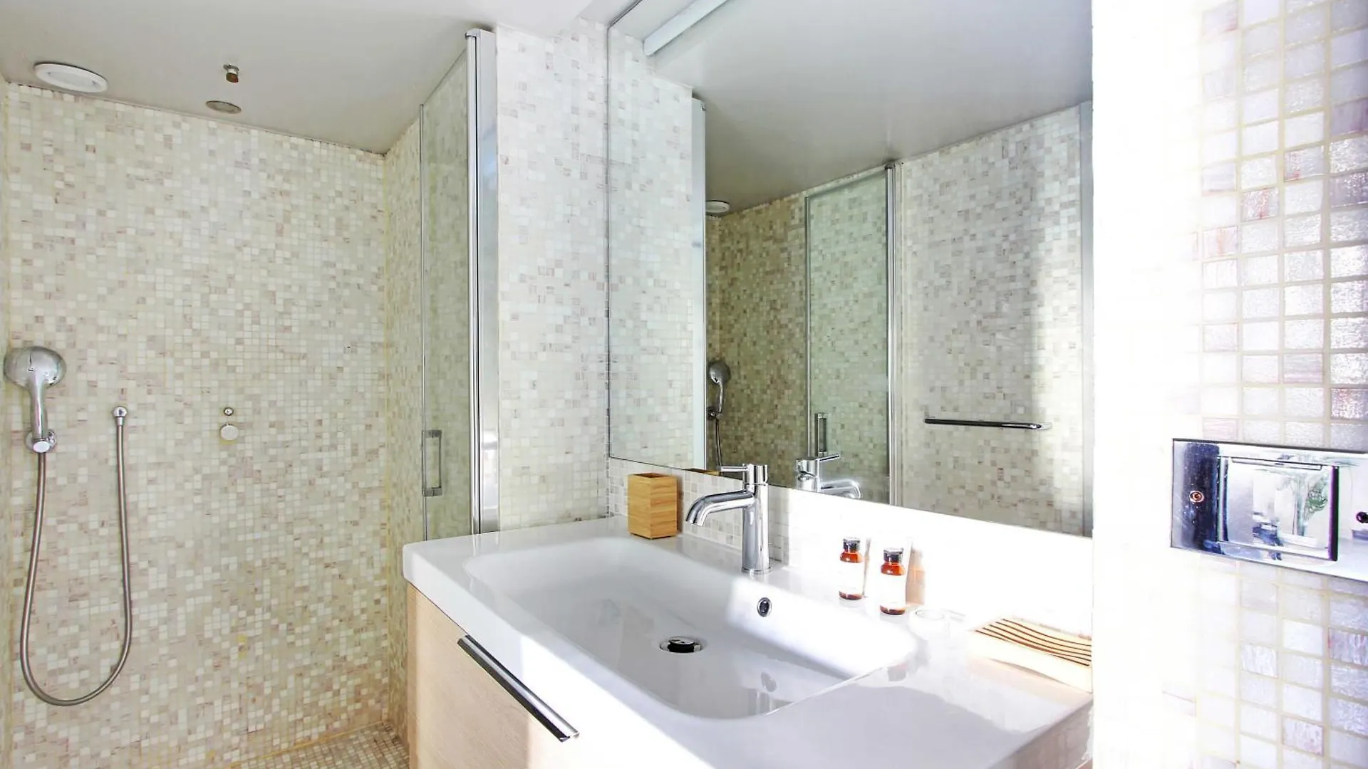 Apartment Magnificent - 2br-7p - Les Buttes Chaumo